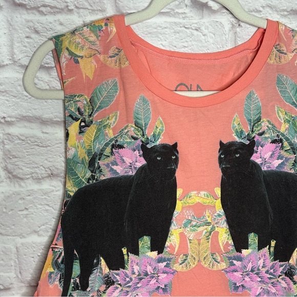 Chaser Floral Panther Print Tank Top NWT - Picture 10 of 13